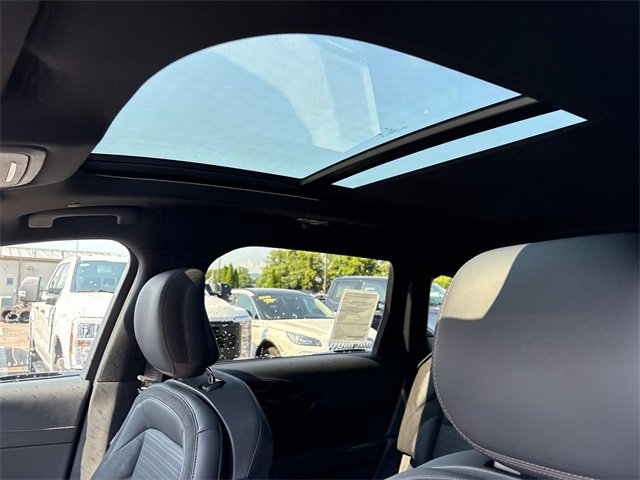 New 2025 Lincoln Nautilus Reserve w/ Jet Appearance Package image 24