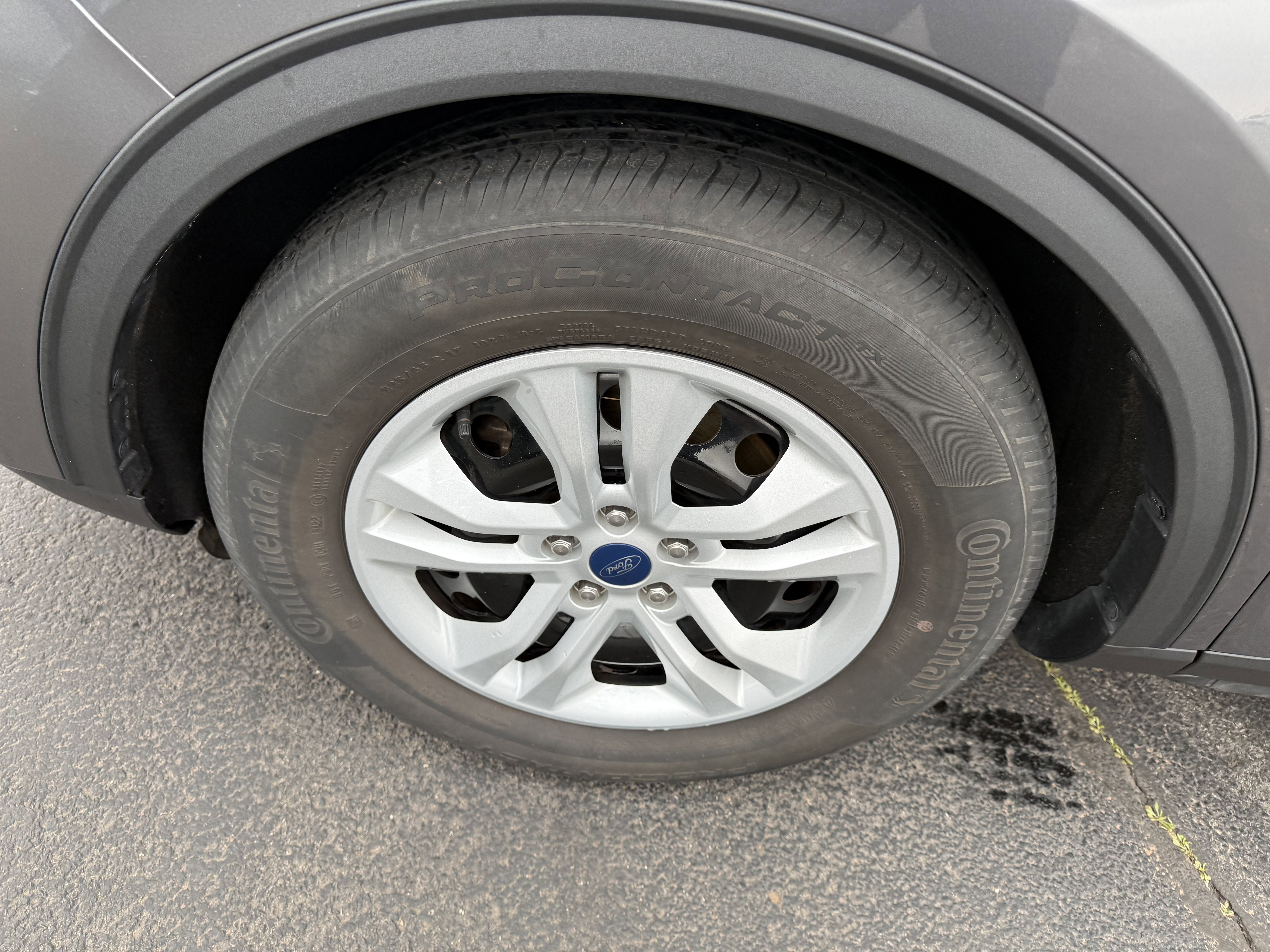 Used 2022 Ford Escape S image 5