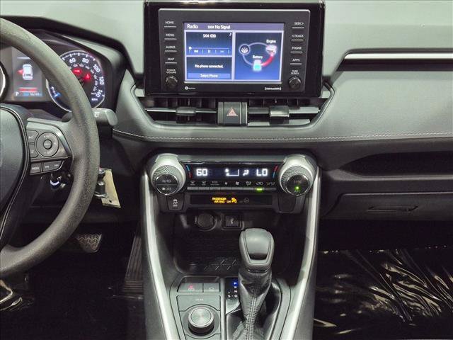 Used 2020 Toyota RAV4 LE AWD/4WD image 14