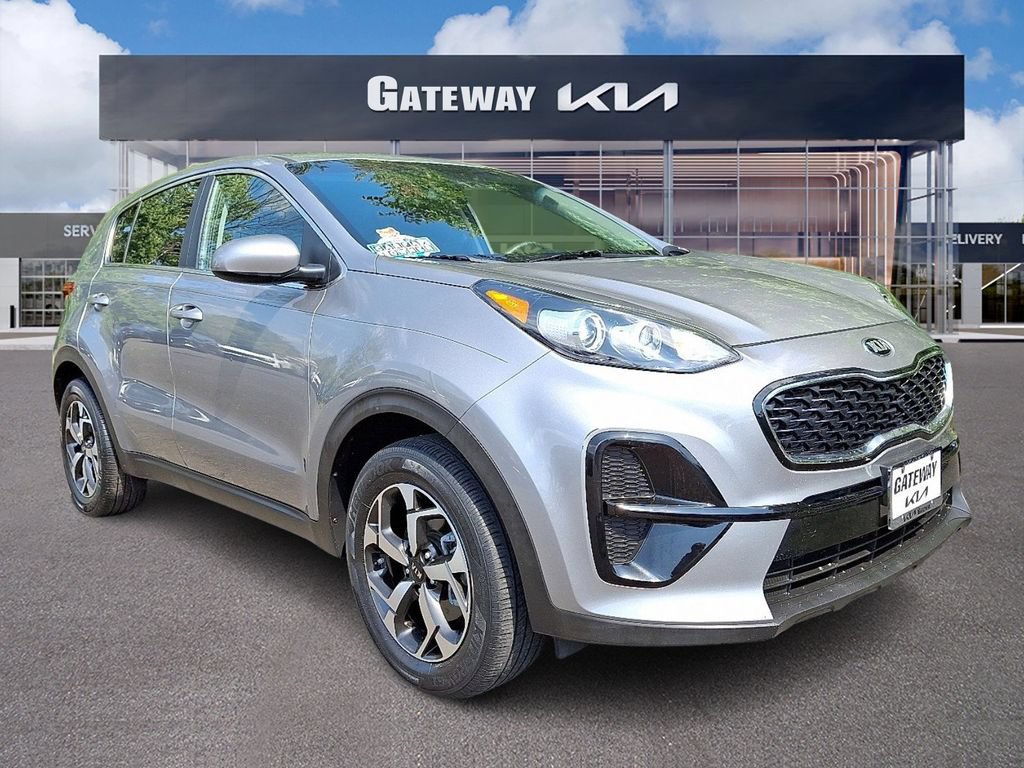Certified 2022 Kia Sportage LX FWD image 1
