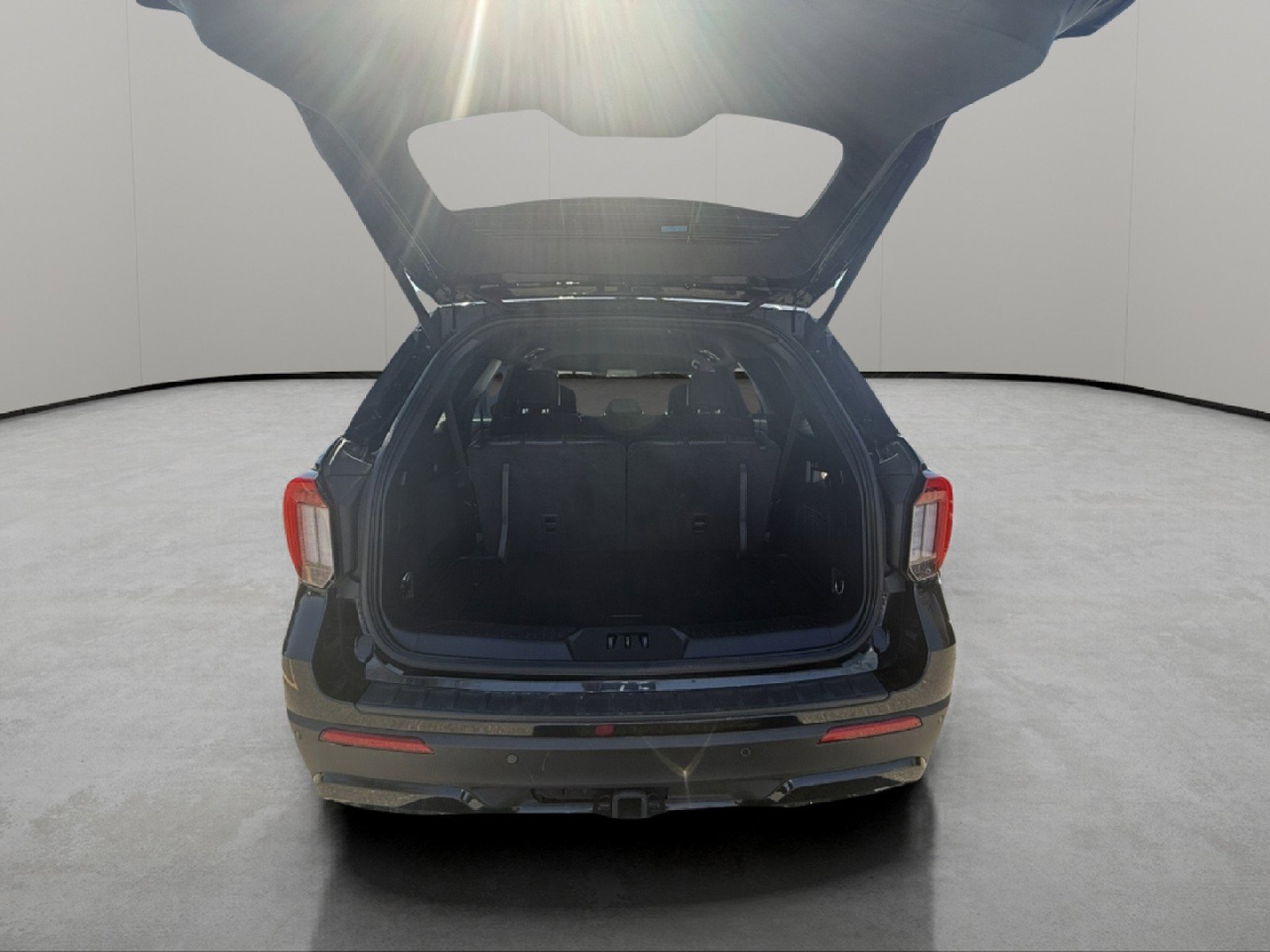 Used 2025 Ford Explorer ST-Line w/ ST-Line Street Pack image 30