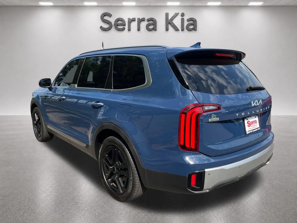 Used 2023 Kia Telluride S AWD/4WD image 3