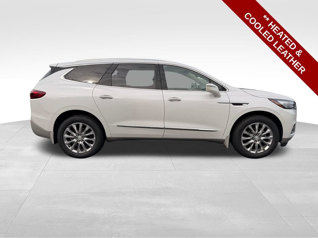 Used 2020 Buick Enclave Premium w/ Experience Buick Package AWD/4WD image 9
