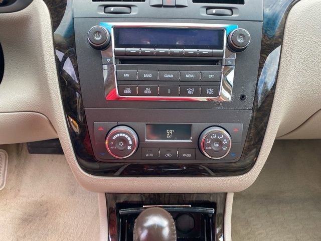 Used 2011 Cadillac DTS Luxury image 22