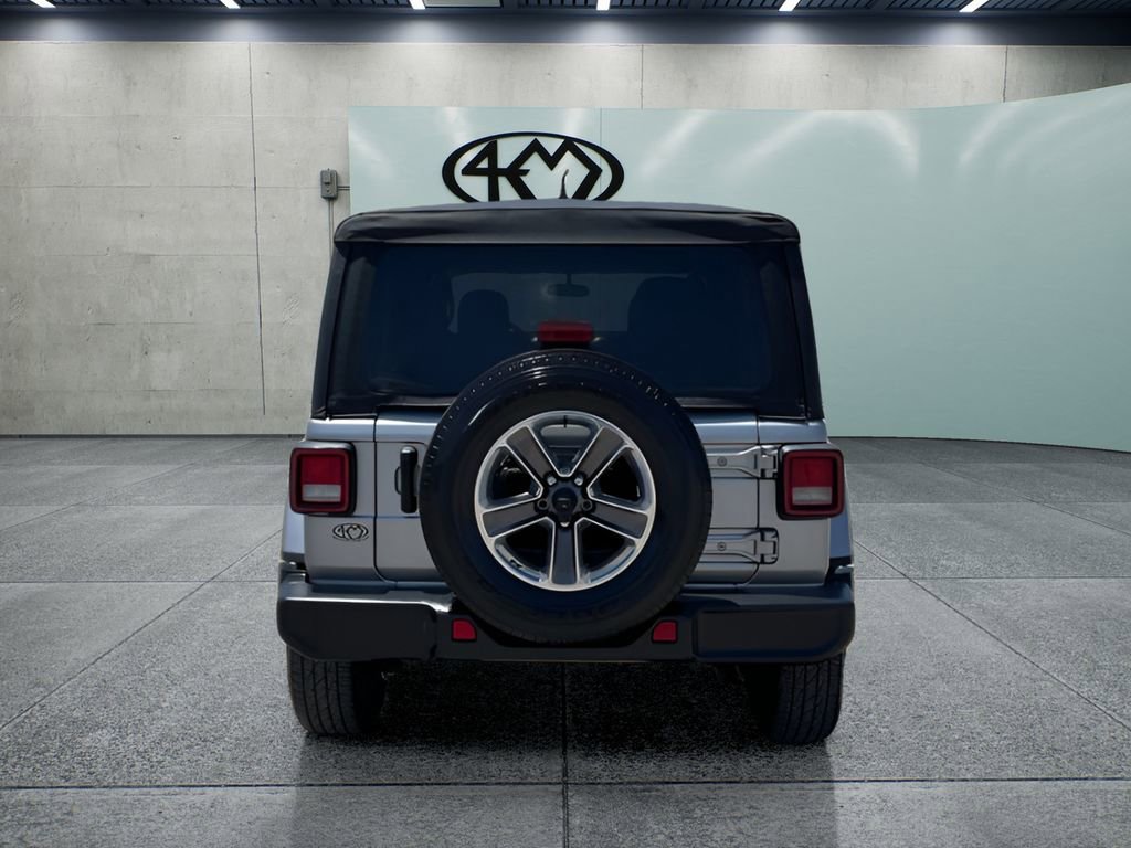 Used 2021 Jeep Wrangler Unlimited Sahara AWD/4WD image 5