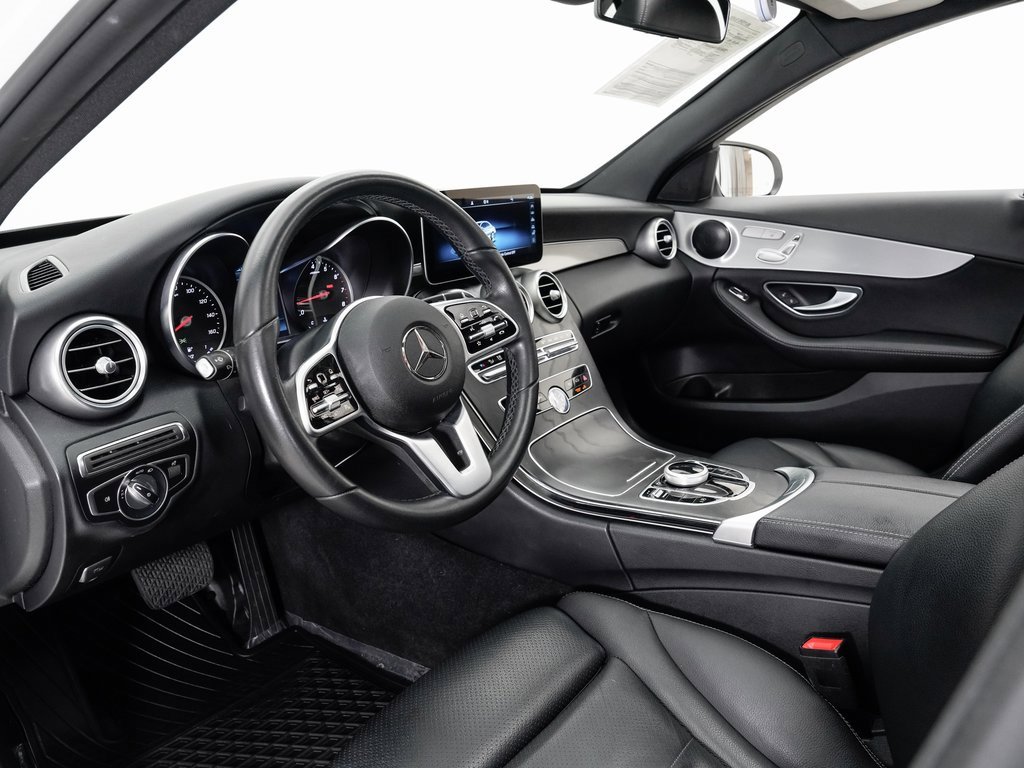 Used 2019 Mercedes-Benz C 300 Sedan image 4