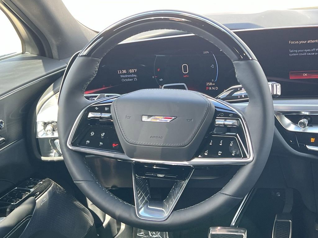 New 2026 Cadillac Lyriq V image 12