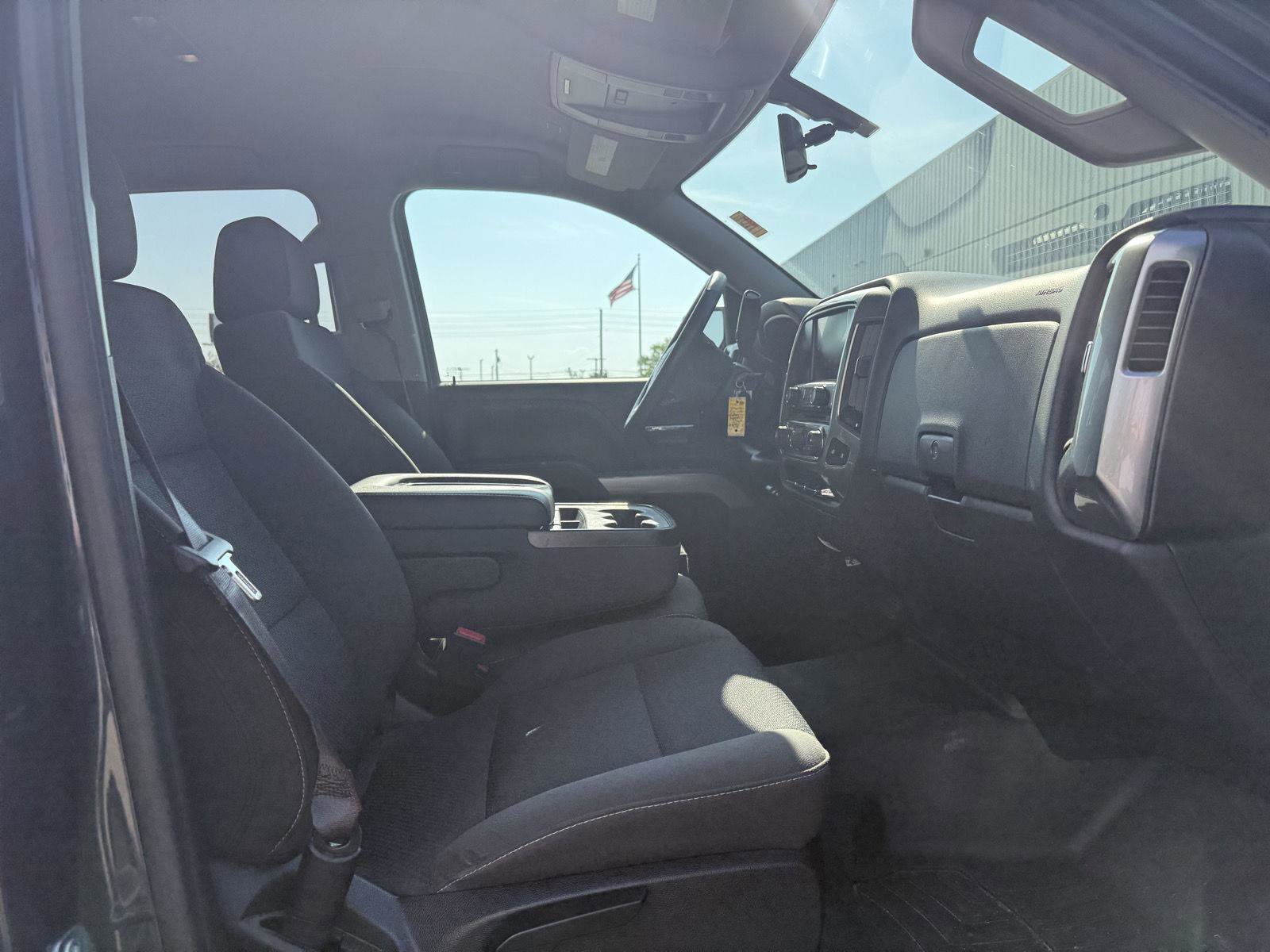 Used 2017 Chevrolet Silverado 1500 LT w/ All Star Edition AWD/4WD image 12