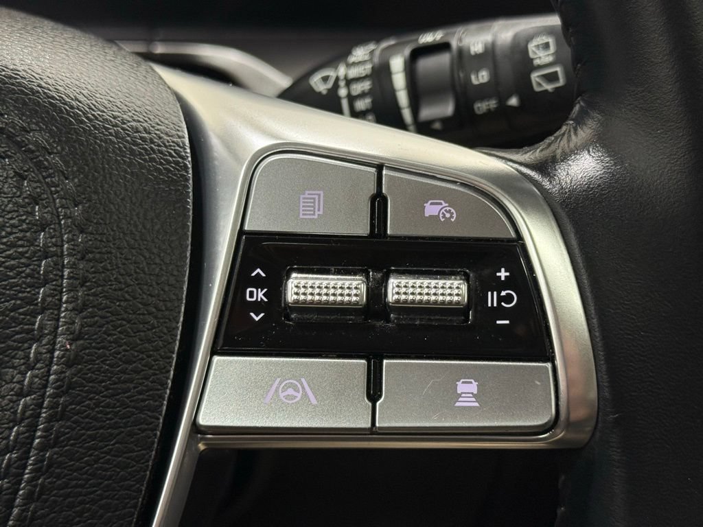 Used 2025 Kia Telluride S FWD image 24