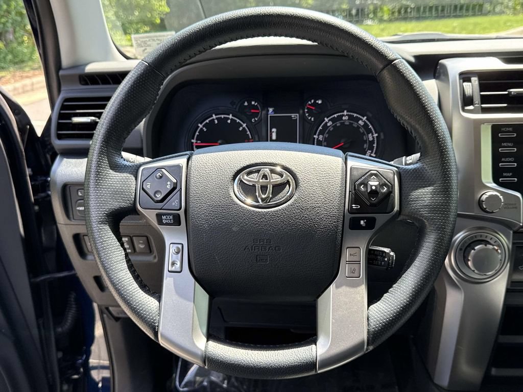 Used 2024 Toyota 4Runner SR5 Premium w/ Moonroof Package AWD/4WD image 32