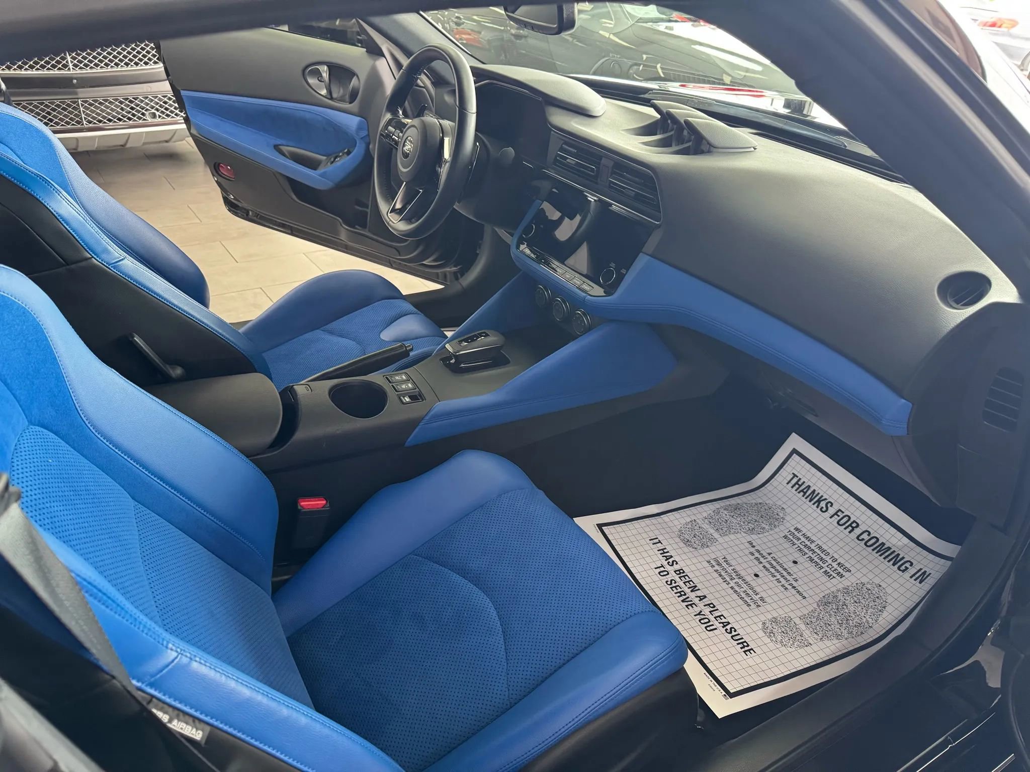 Used 2024 Nissan Z Performance w/ Floor Mat Package image 11