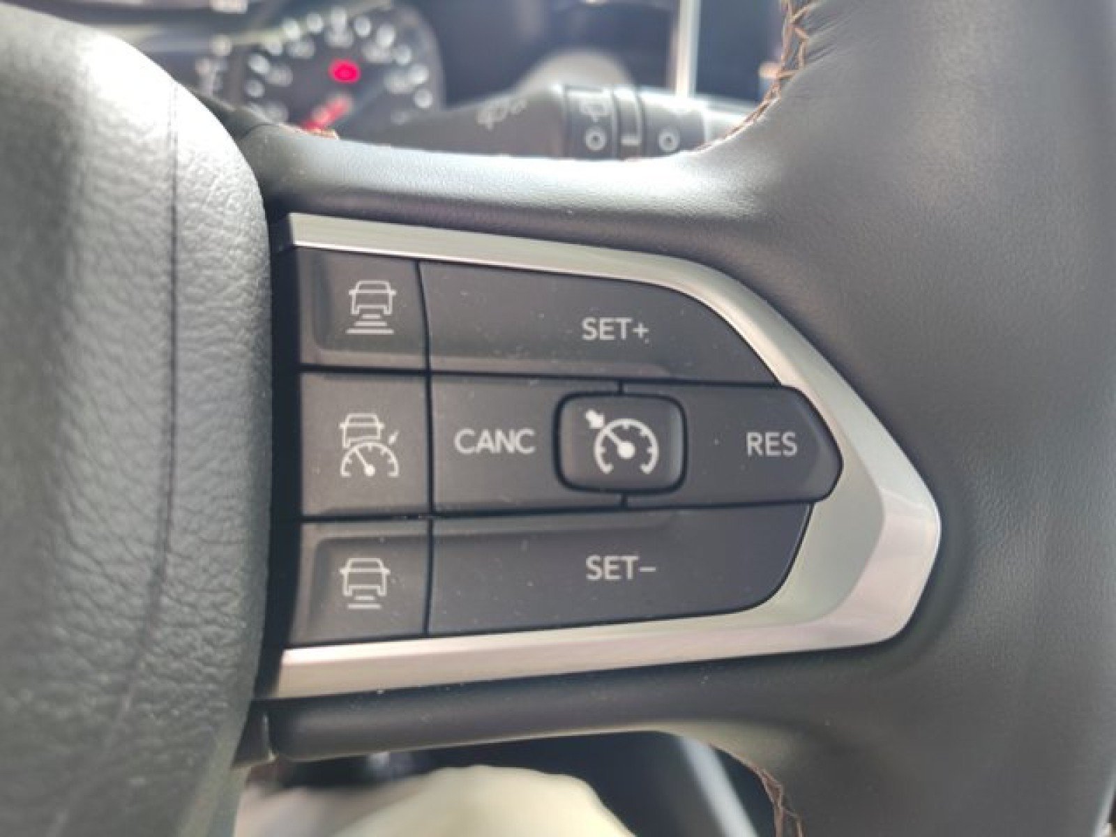 Used 2022 Jeep Compass Limited AWD/4WD image 24