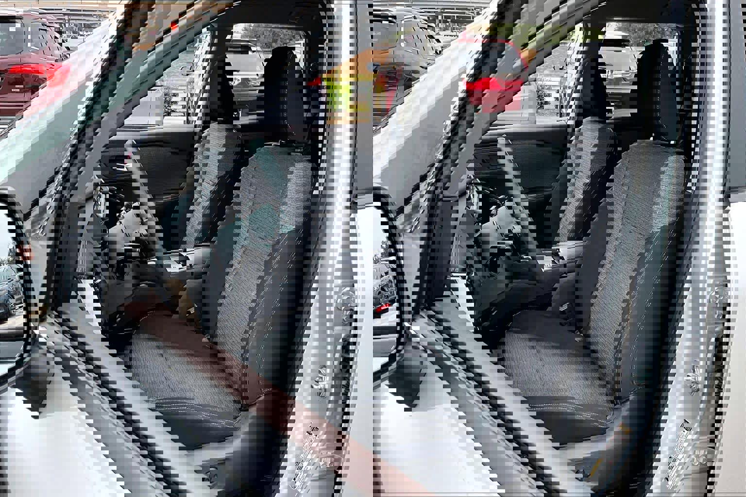 Used 2022 Nissan Rogue SV image 6