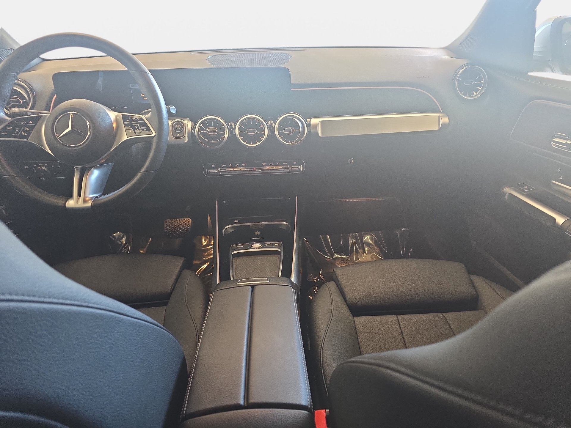 Certified 2026 Mercedes-Benz GLB 250 image 9