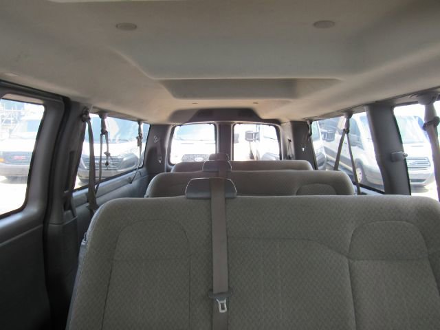 Used 2019 Chevrolet Express 3500 LT w/ LT Preferred Equipment Group image 7