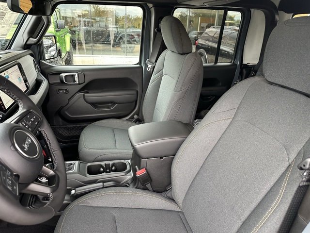 New 2025 Jeep Gladiator Willys image 23