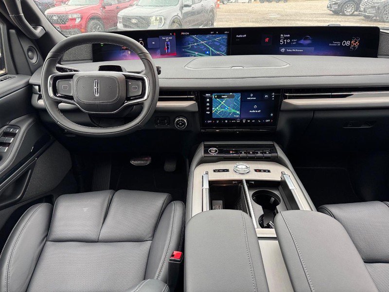 New 2025 Lincoln Navigator Reserve w/ Jet Appearance Package image 14