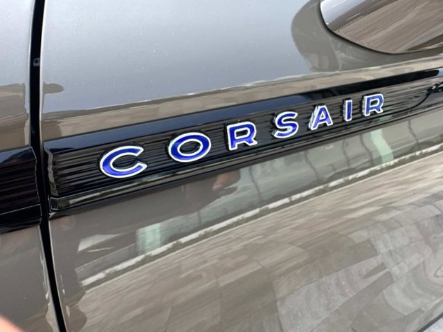 New 2025 Lincoln Corsair Grand Touring w/ Equipment Group 301A image 8