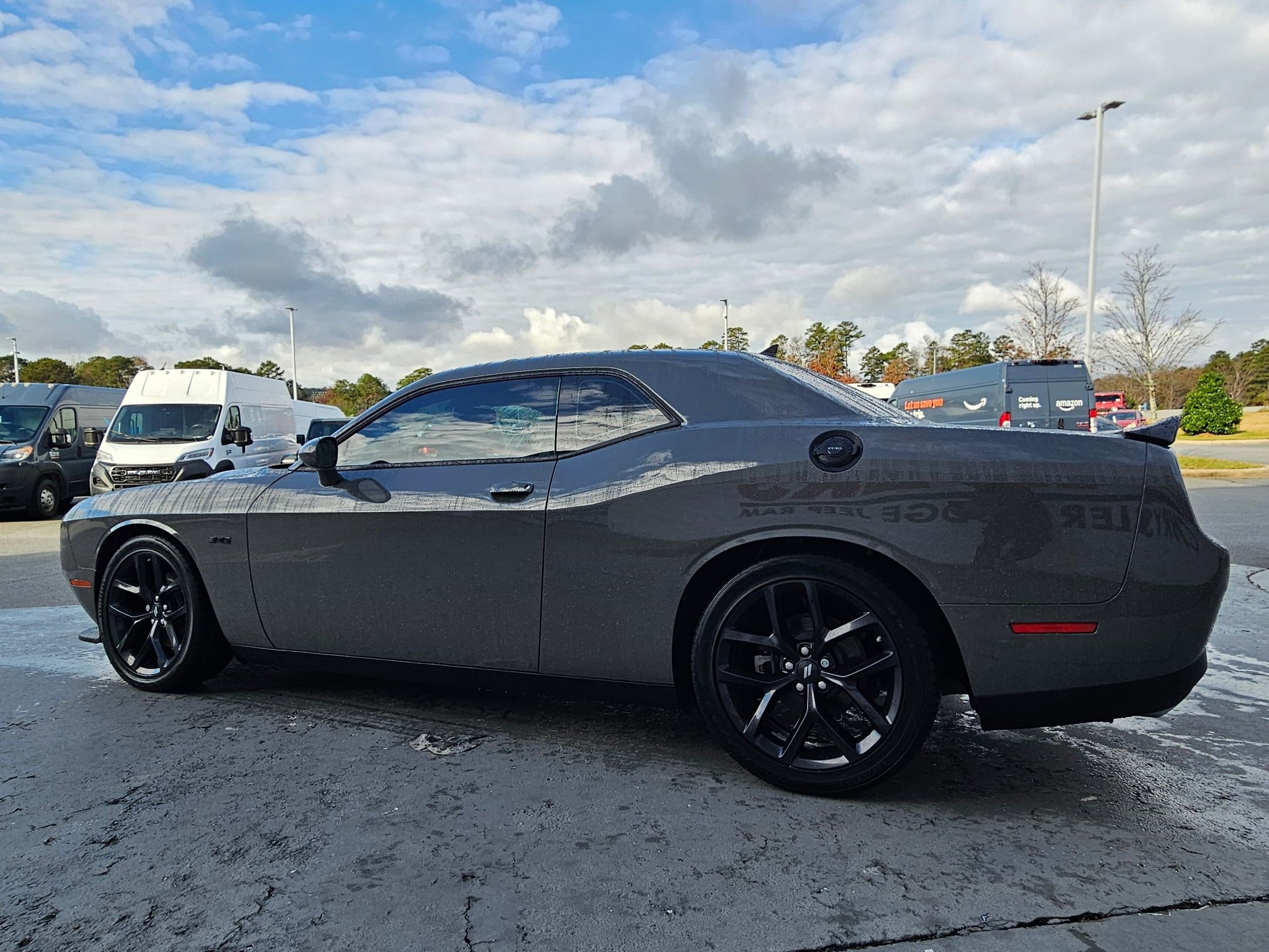 Used 2023 Dodge Challenger R/T w/ Blacktop Package image 5