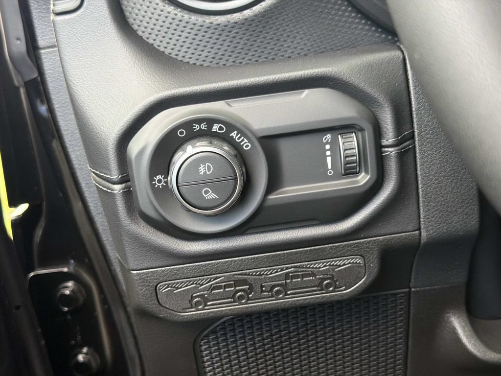 New 2026 Jeep Gladiator Rubicon AWD/4WD image 14