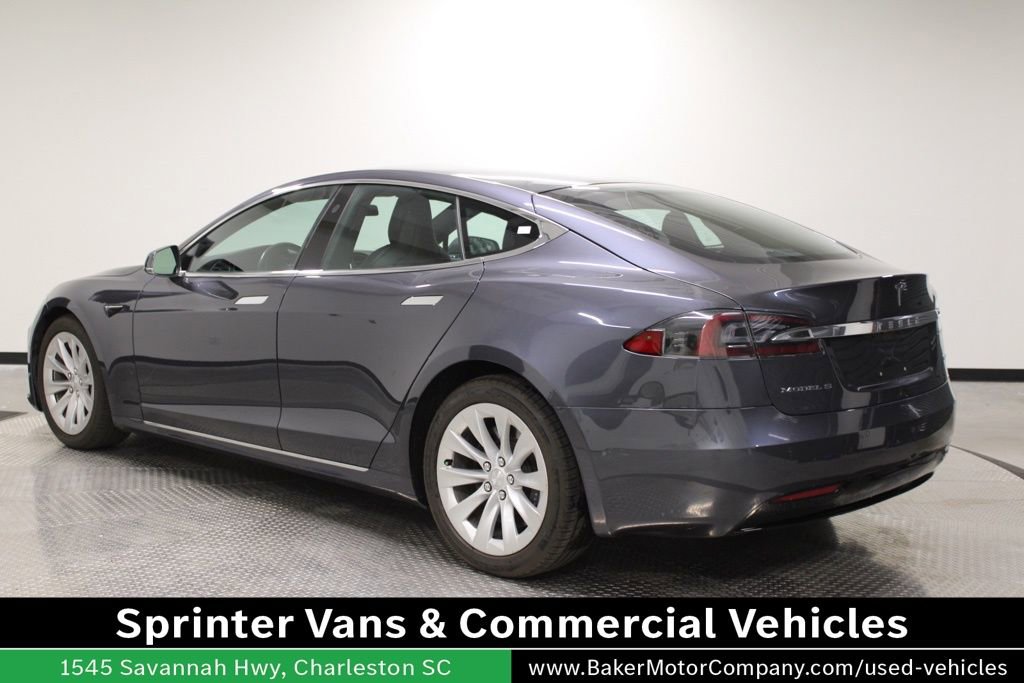 Used 2017 Tesla Model S 60D AWD/4WD image 4