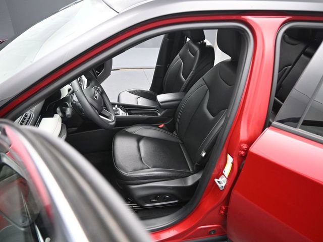 Used 2025 Jeep Compass Limited image 11