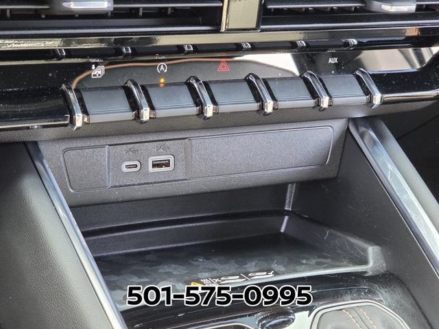Used 2025 GMC Canyon AT4 w/ Nightfall Edition AWD/4WD image 30
