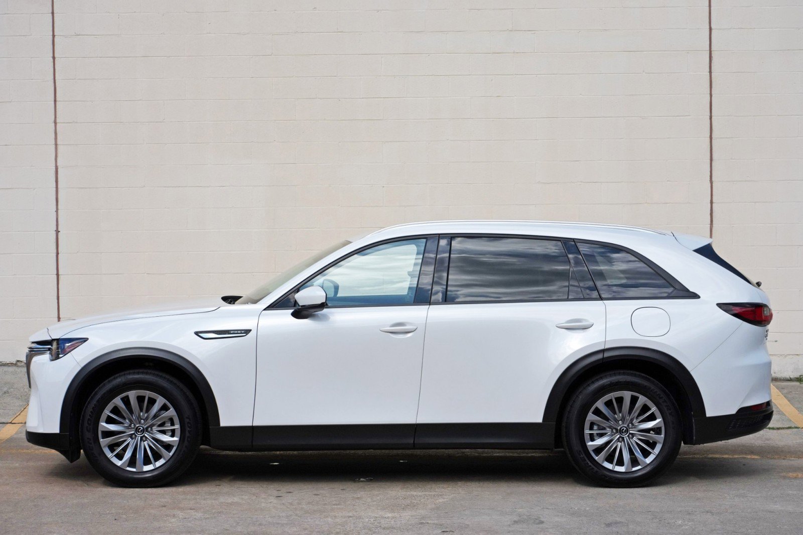 Used 2024 MAZDA CX-90 Plug-In Hybrid w/ Preferred AWD/4WD image 48