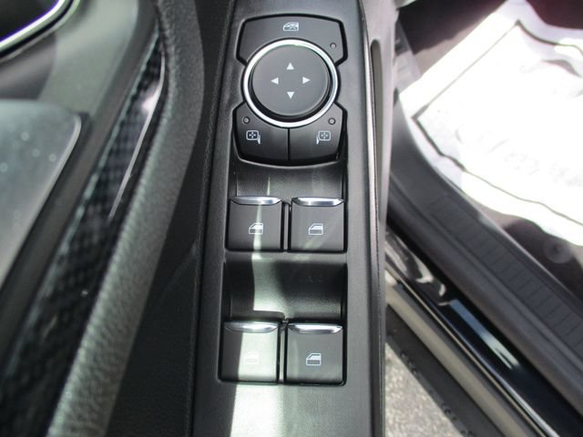 New 2024 Ford Escape ST-Line w/ Equipment Group 301A FWD image 10