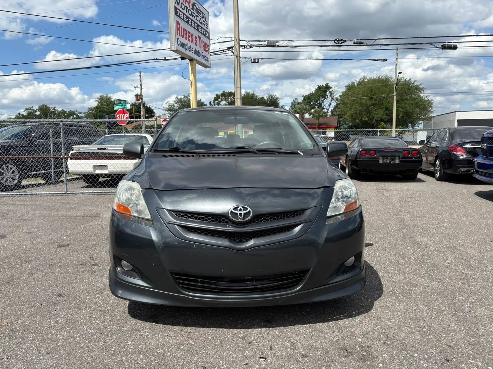 Used 2008 Toyota Yaris S FWD image 2