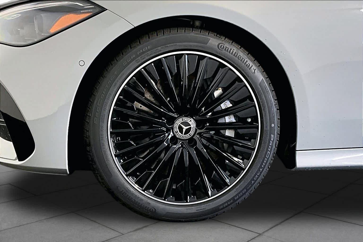 New 2027 Mercedes-Benz CLE 450 4MATIC Coupe image 17