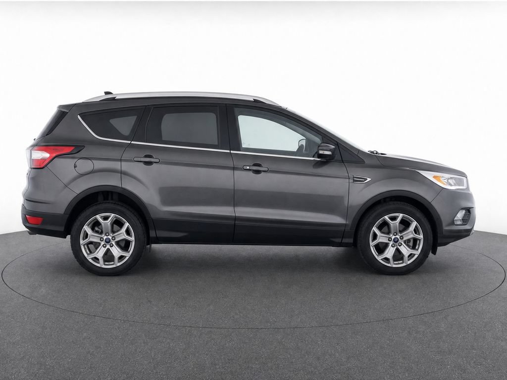 Used 2019 Ford Escape Titanium AWD/4WD image 18