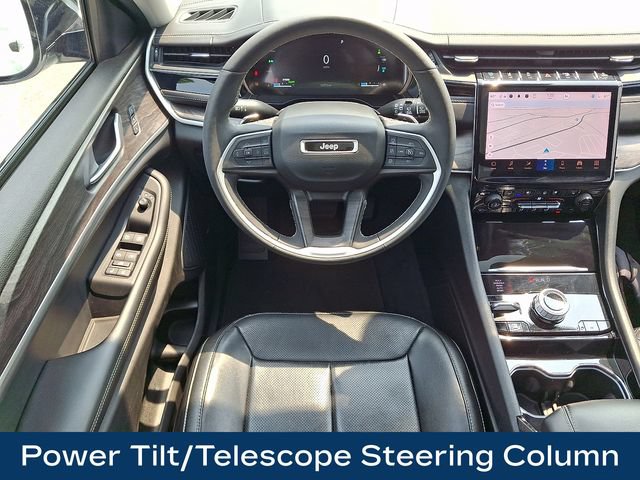 Used 2022 Jeep Grand Cherokee Limited 4xe w/ Luxury Tech Group II AWD/4WD image 3