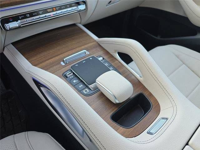 Certified 2025 Mercedes-Benz GLE 450 4MATIC image 33