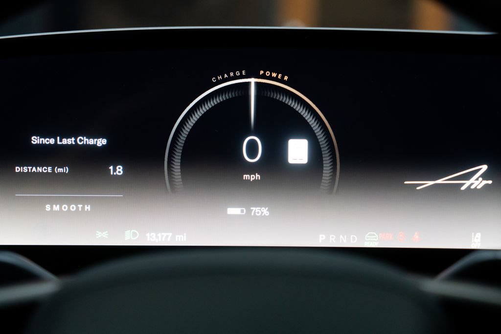 Used 2023 Lucid Air Touring AWD/4WD image 32