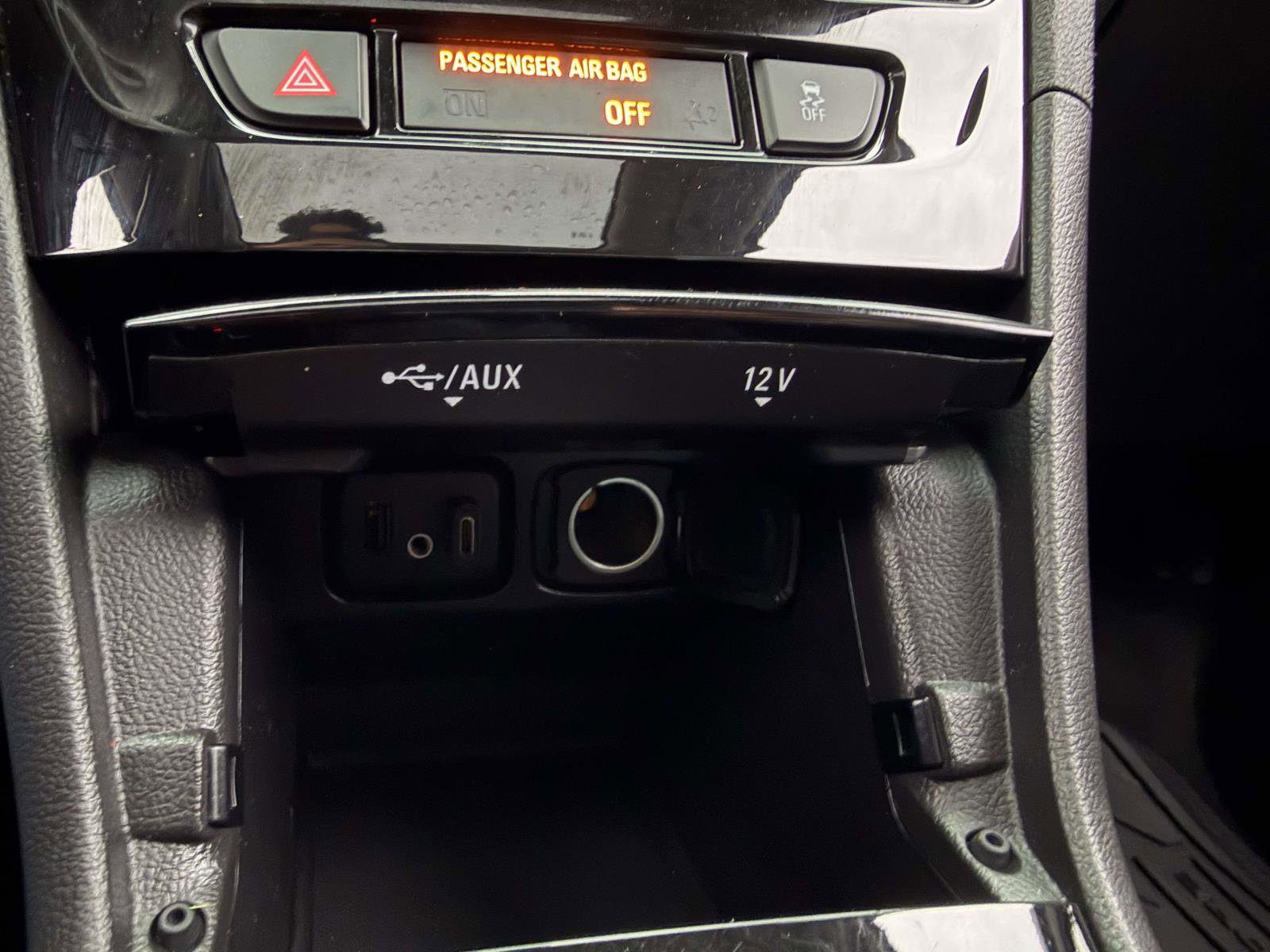 Used 2018 Buick Encore Preferred w/ Experience Buick Package image 23