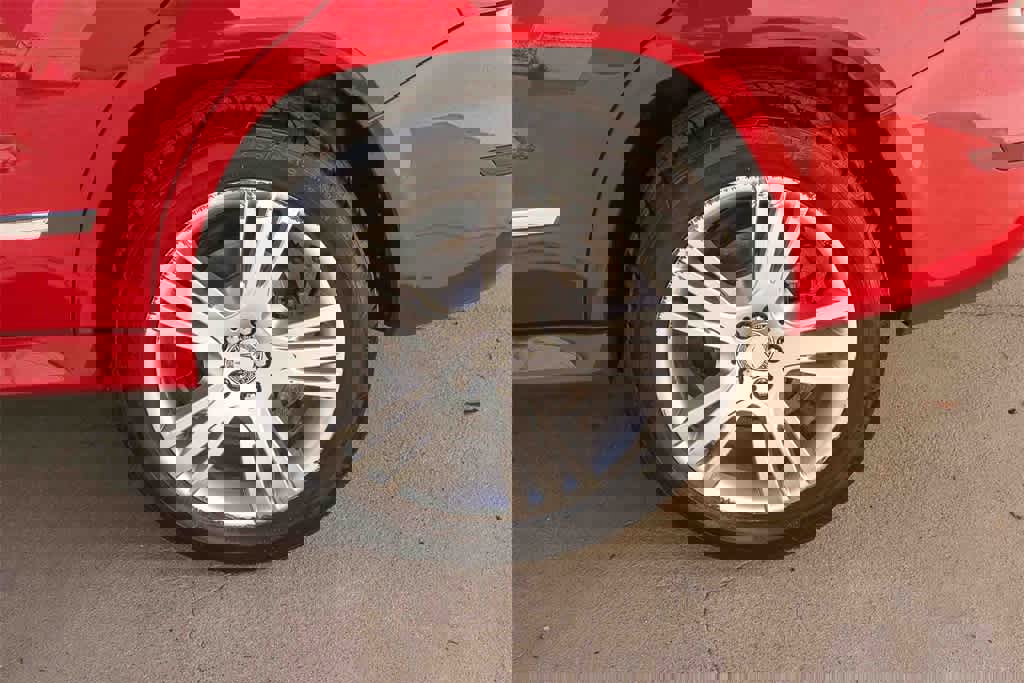 Used 2014 Mercedes-Benz GLK 350 4MATIC image 6