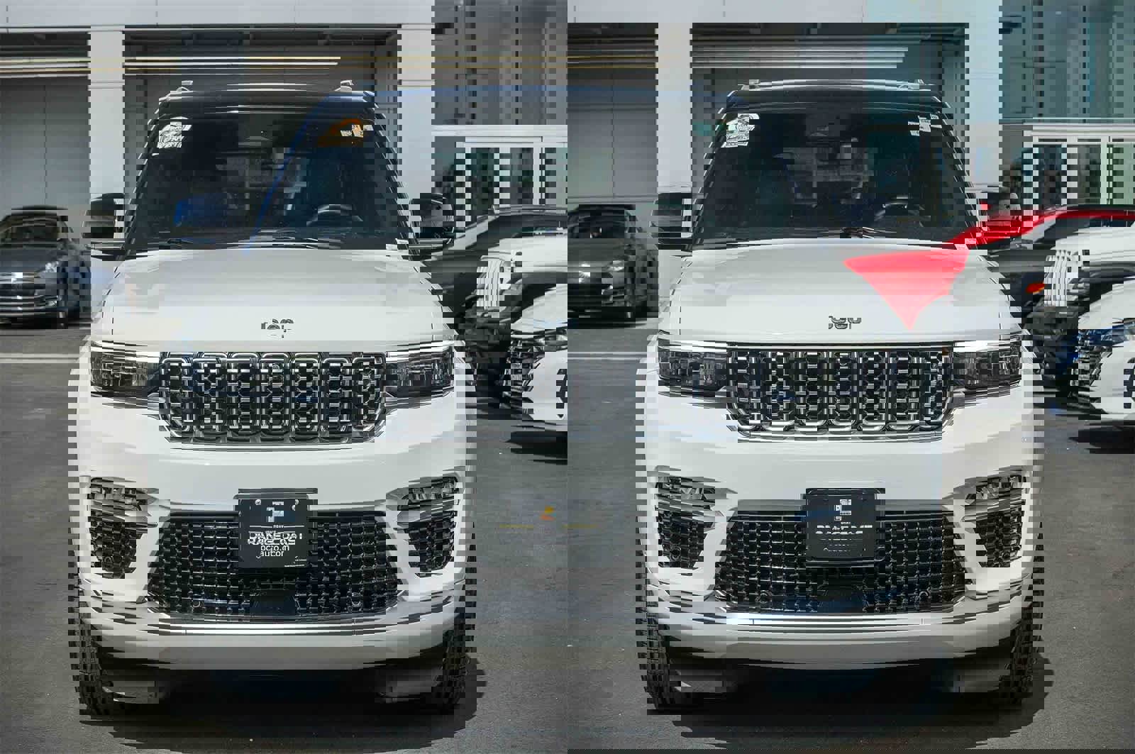 Used 2022 Jeep Grand Cherokee Summit w/ Advanced Protech Group IV image 2