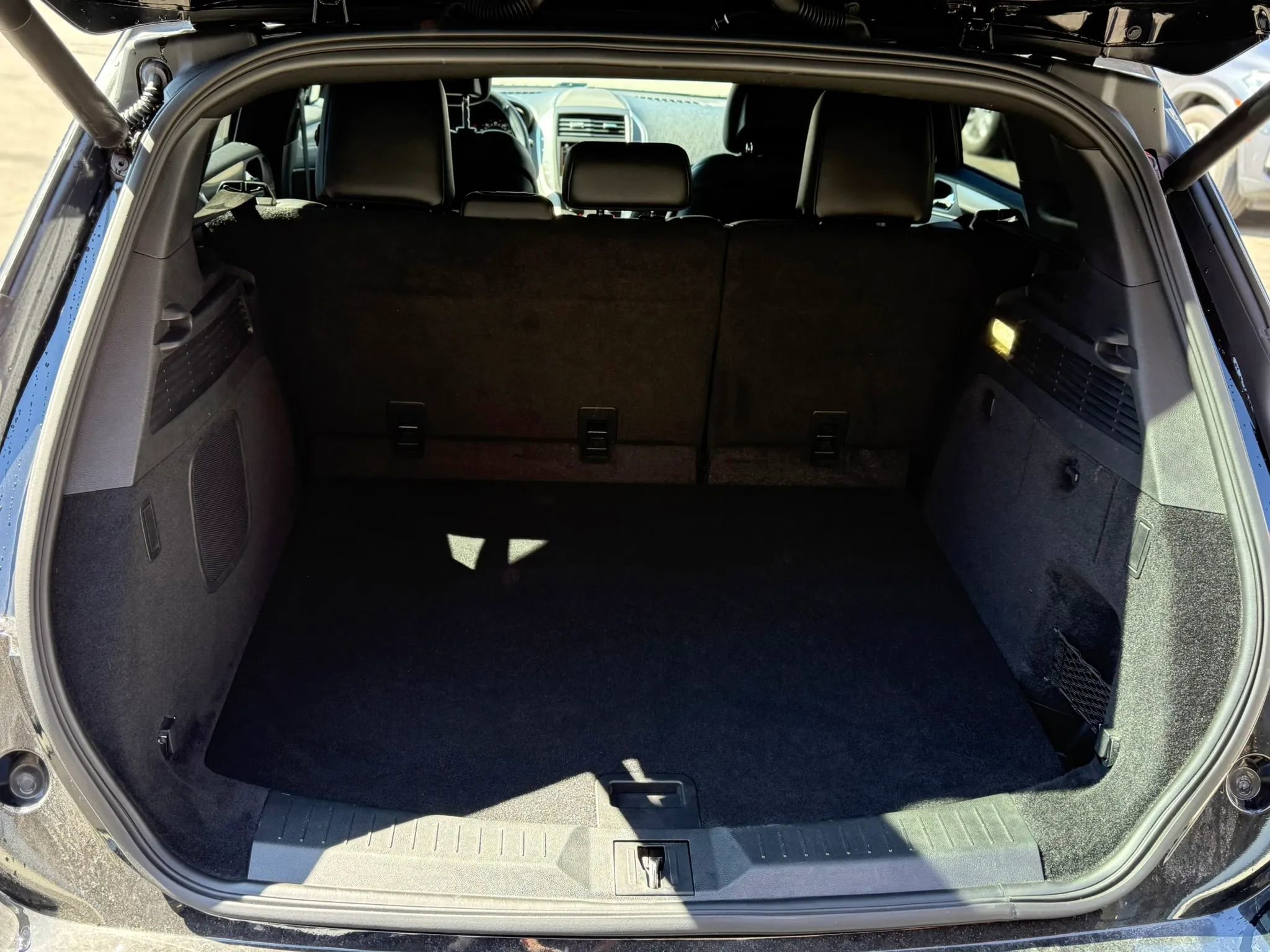 Used 2017 Lincoln MKC Premiere image 39