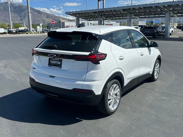 New 2027 Chevrolet Bolt LT w/ Comfort Package image 24