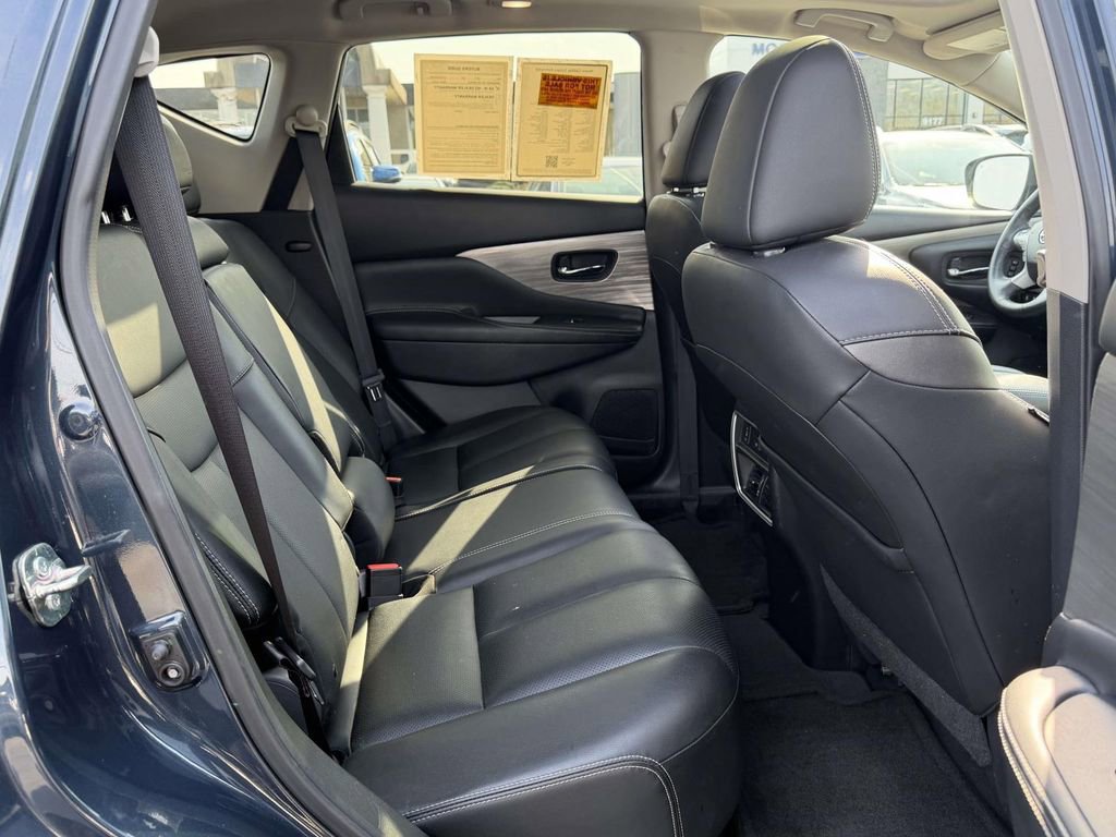 Used 2018 Nissan Murano SL w/ Moonroof Package image 13