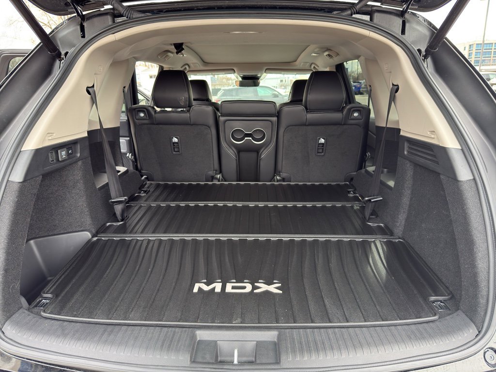 Used 2025 Acura MDX SH-AWD w/ Technology Package image 28