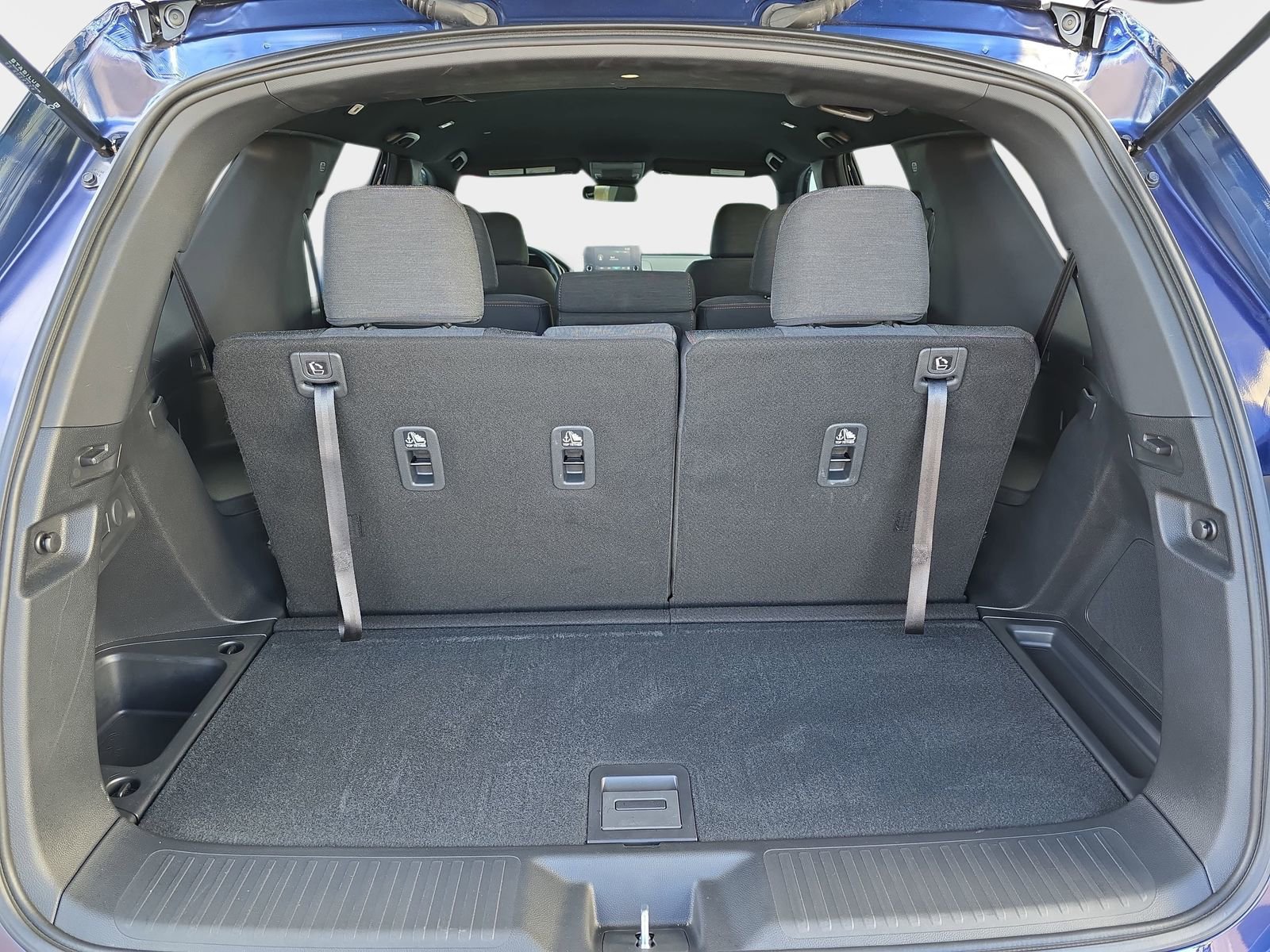 Certified 2025 Honda Pilot Sport image 14