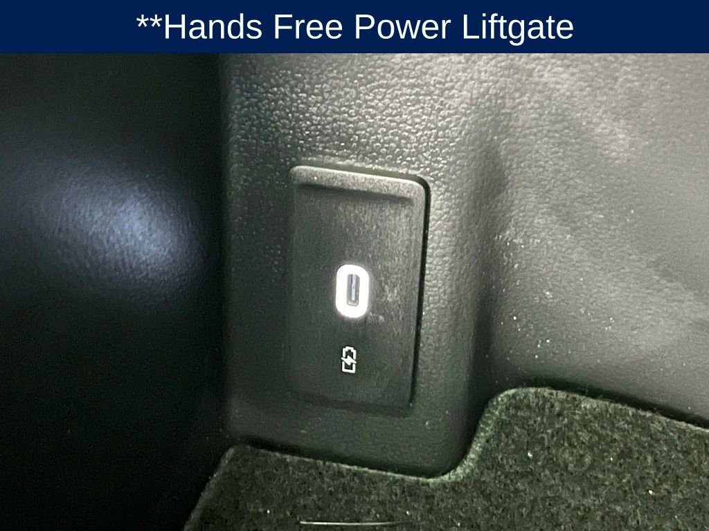 Used 2025 Volkswagen Atlas Cross Sport SEL Premium R-Line image 16