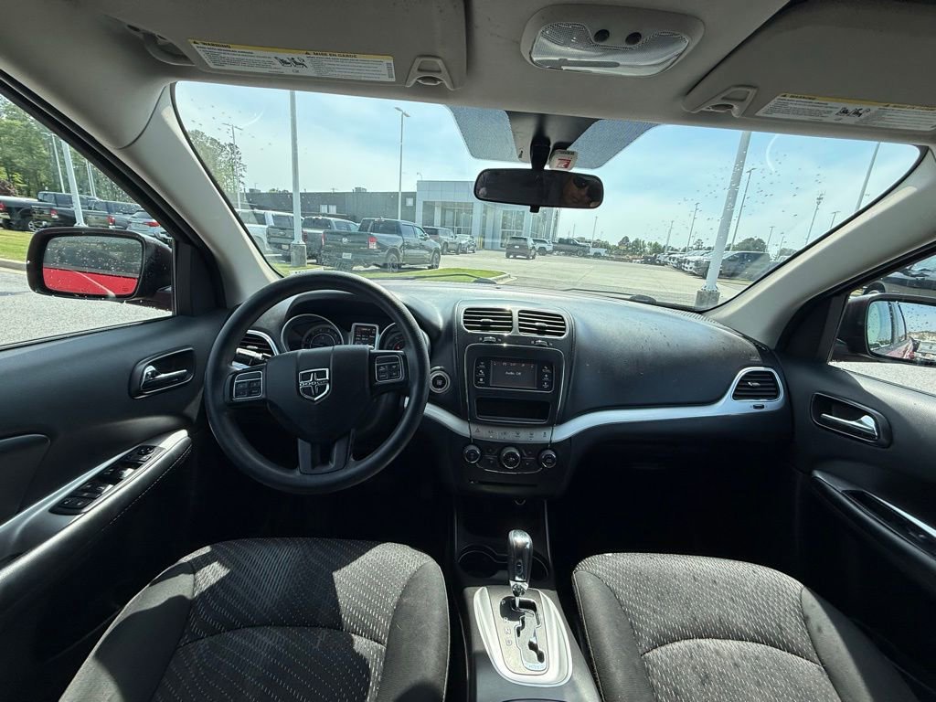 Used 2018 Dodge Journey SE image 12