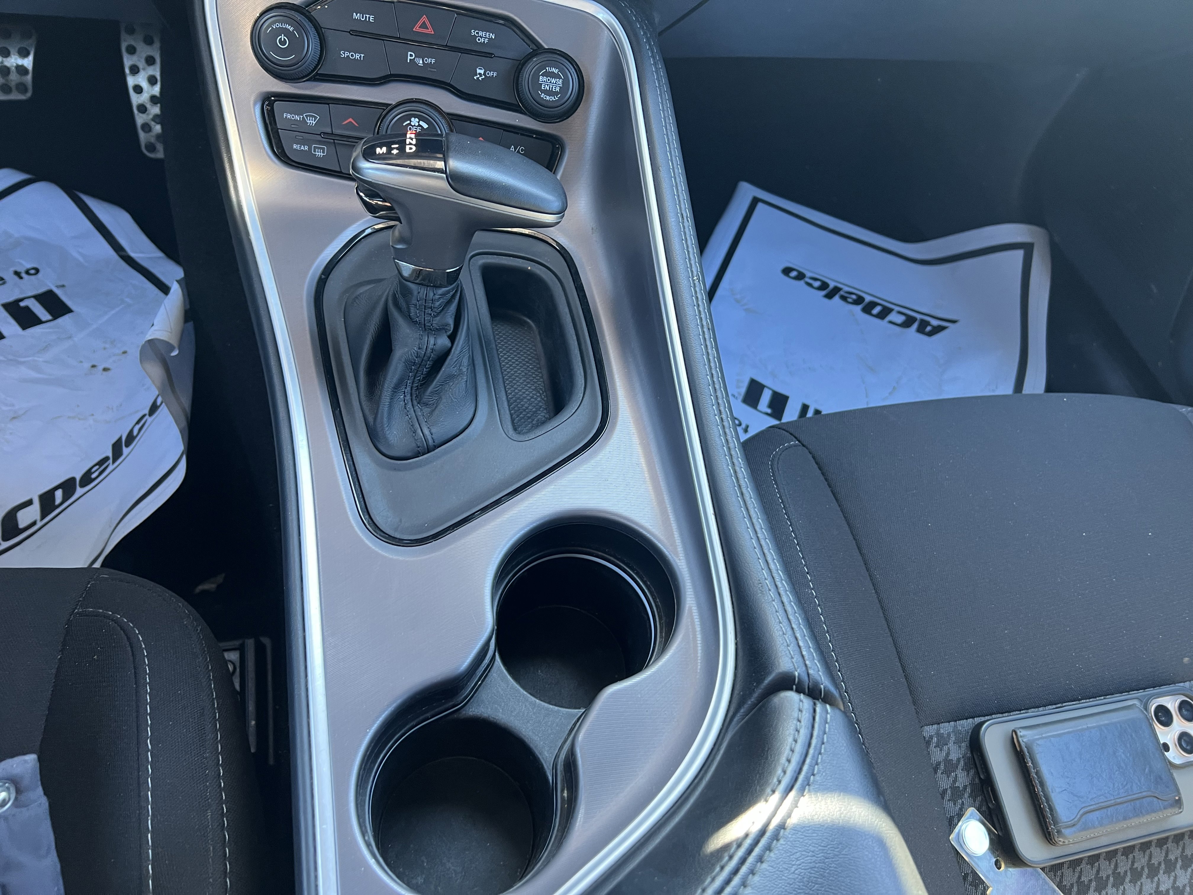 Used 2022 Dodge Challenger R/T image 24