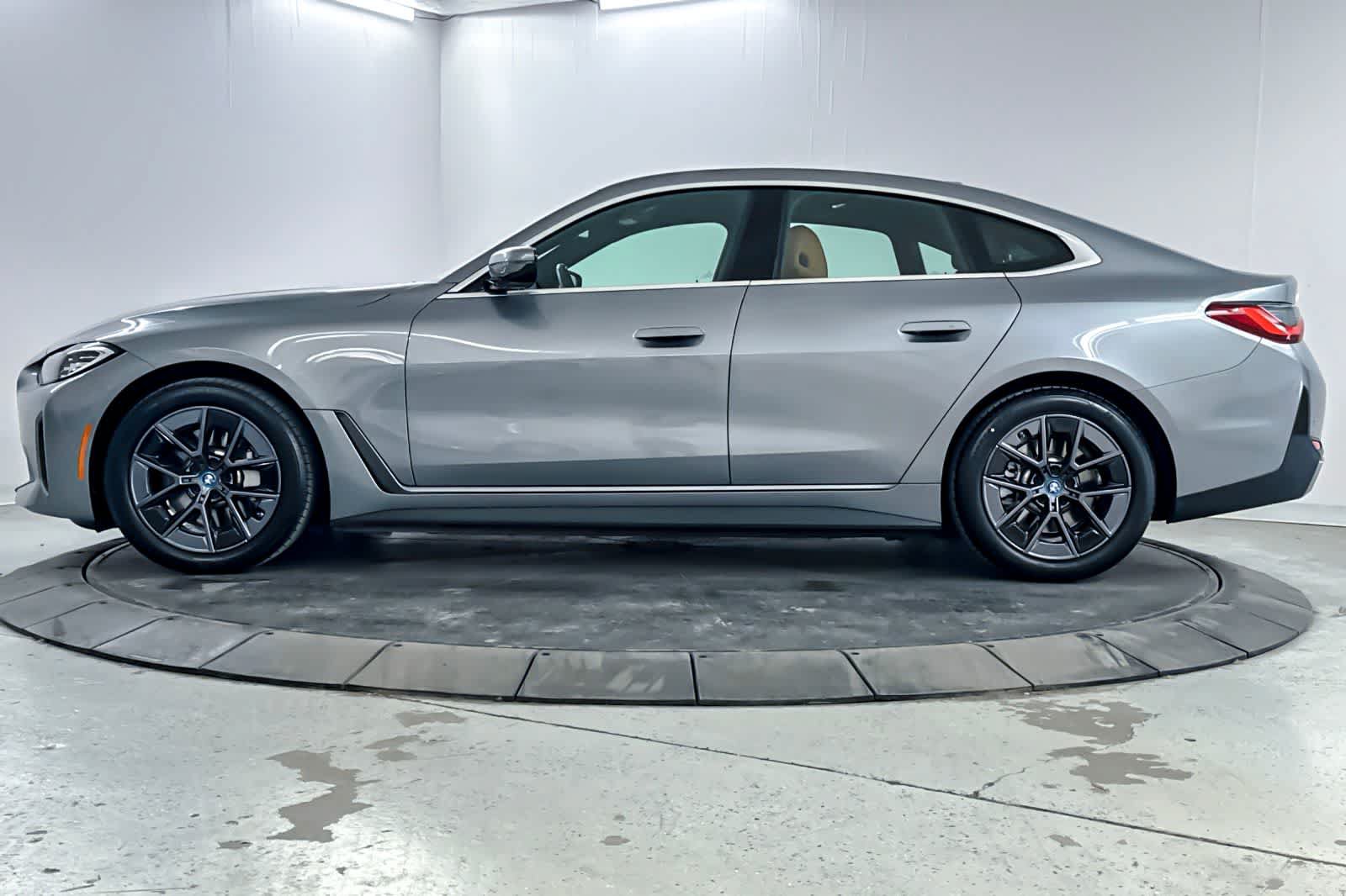 Used 2023 BMW i4 eDrive35 w/ Premium Package RWD image 5