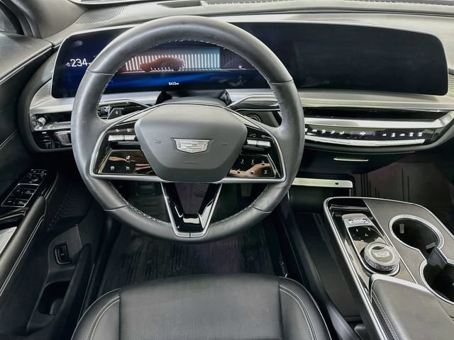 Used 2025 Cadillac Lyriq Sport w/ LPO, Floor Liner Package AWD/4WD image 27