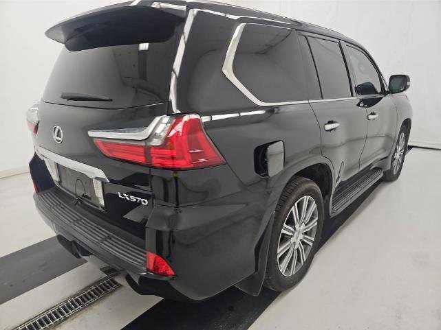 Used 2017 Lexus LX 570 4WD image 3