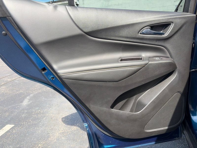 Used 2019 Chevrolet Equinox Premier w/ LPO, Floor Liner Package AWD/4WD image 24